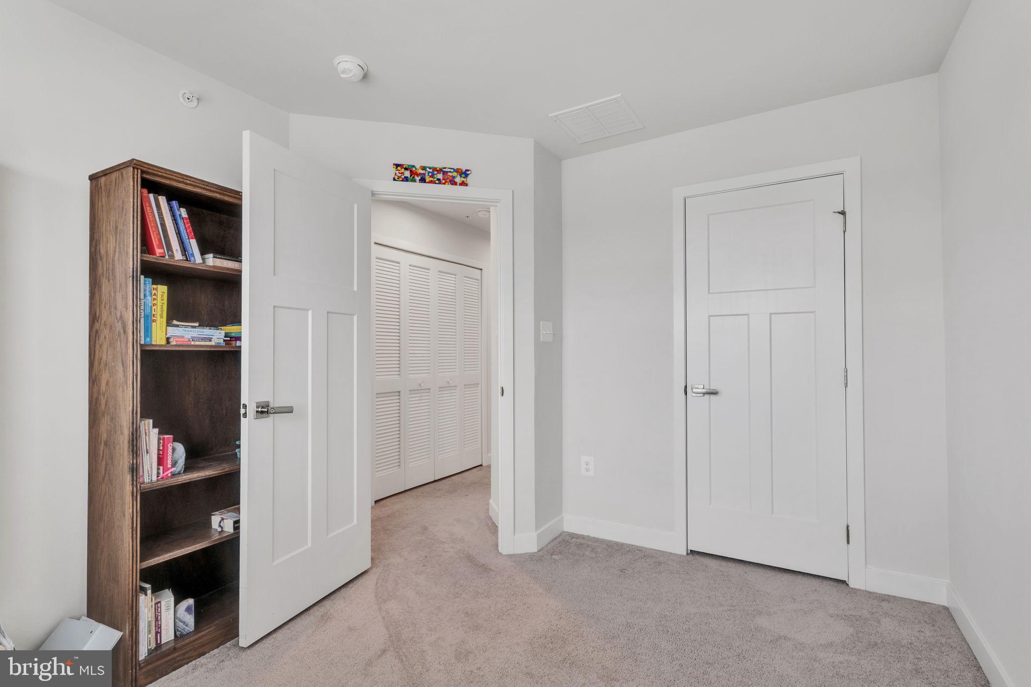 HOLLY RIDGE - Residential