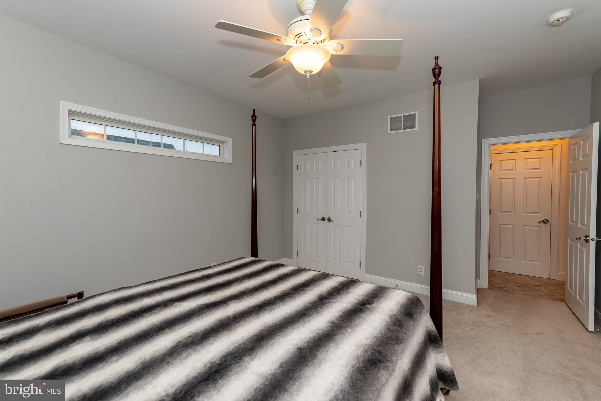 WHISPERING WOODS - Residential