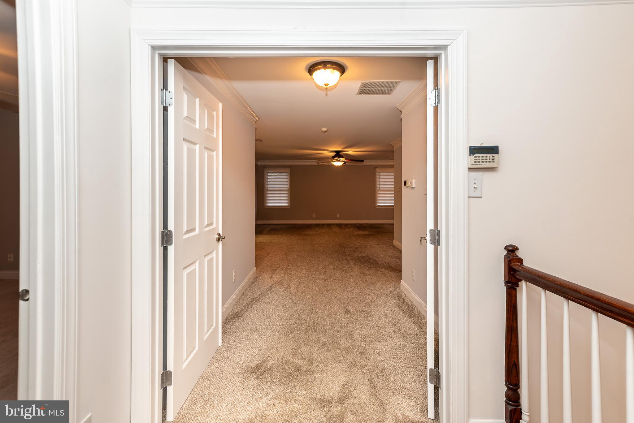 WHISPERING WOODS - Residential