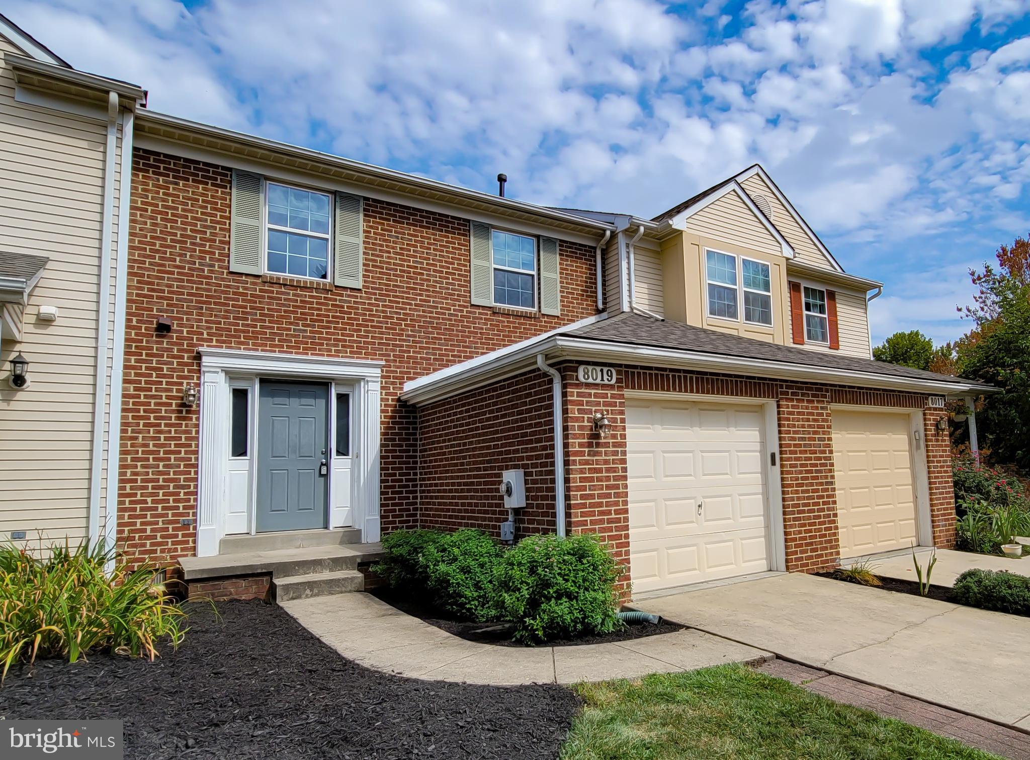 WATERSIDE - Residential