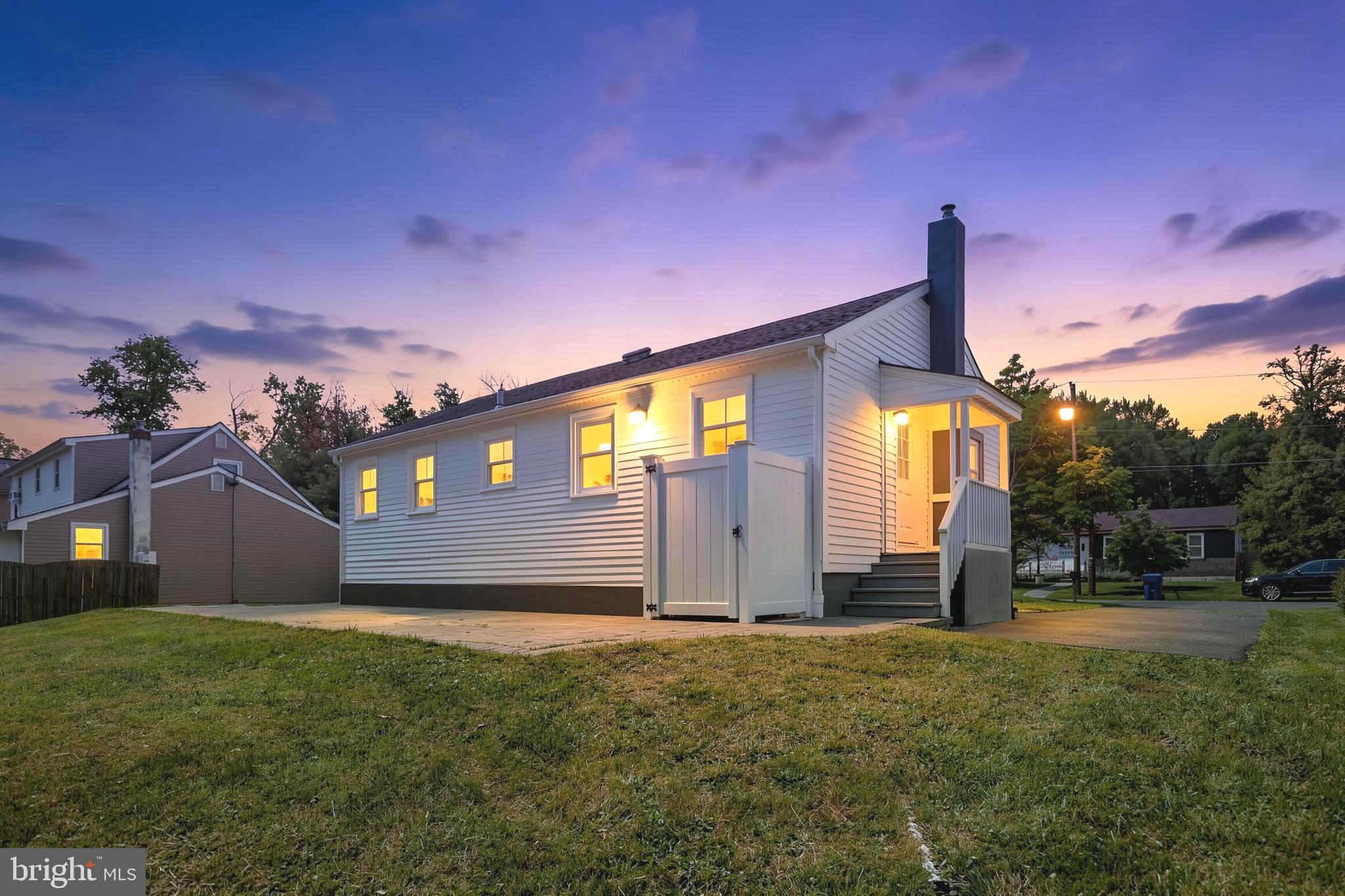 54 WAYSIDE LANE