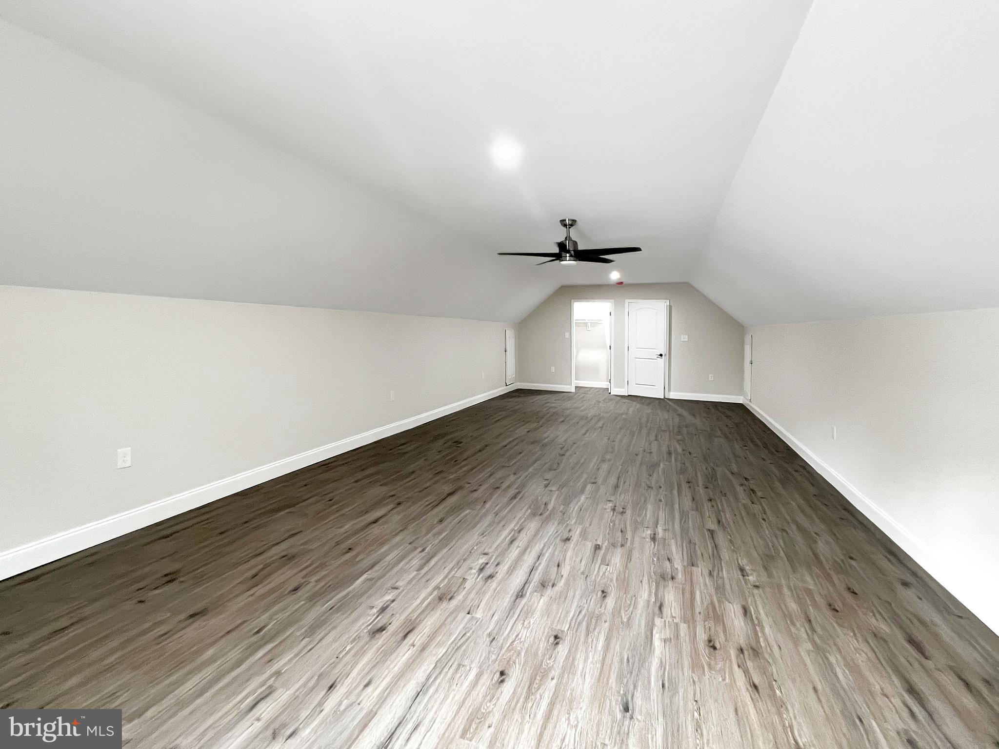 WATERSIDE RESERVE - Residential