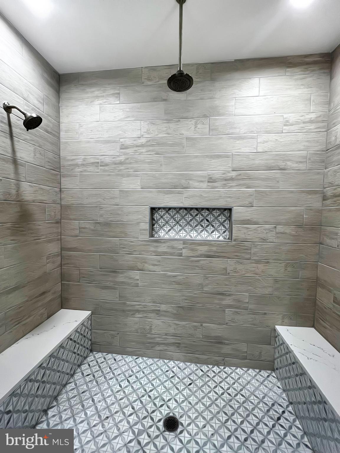 WATERSIDE RESERVE - Residential