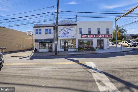 Photo of 1376 Market Street, MARCUS HOOK, PA 19061 (MLS # PADE2126672)