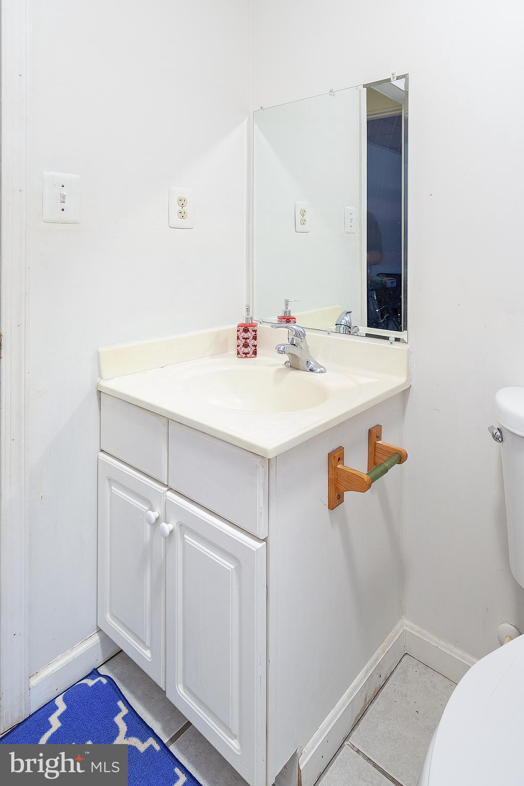 POINT OF WOODS EAST - Residential