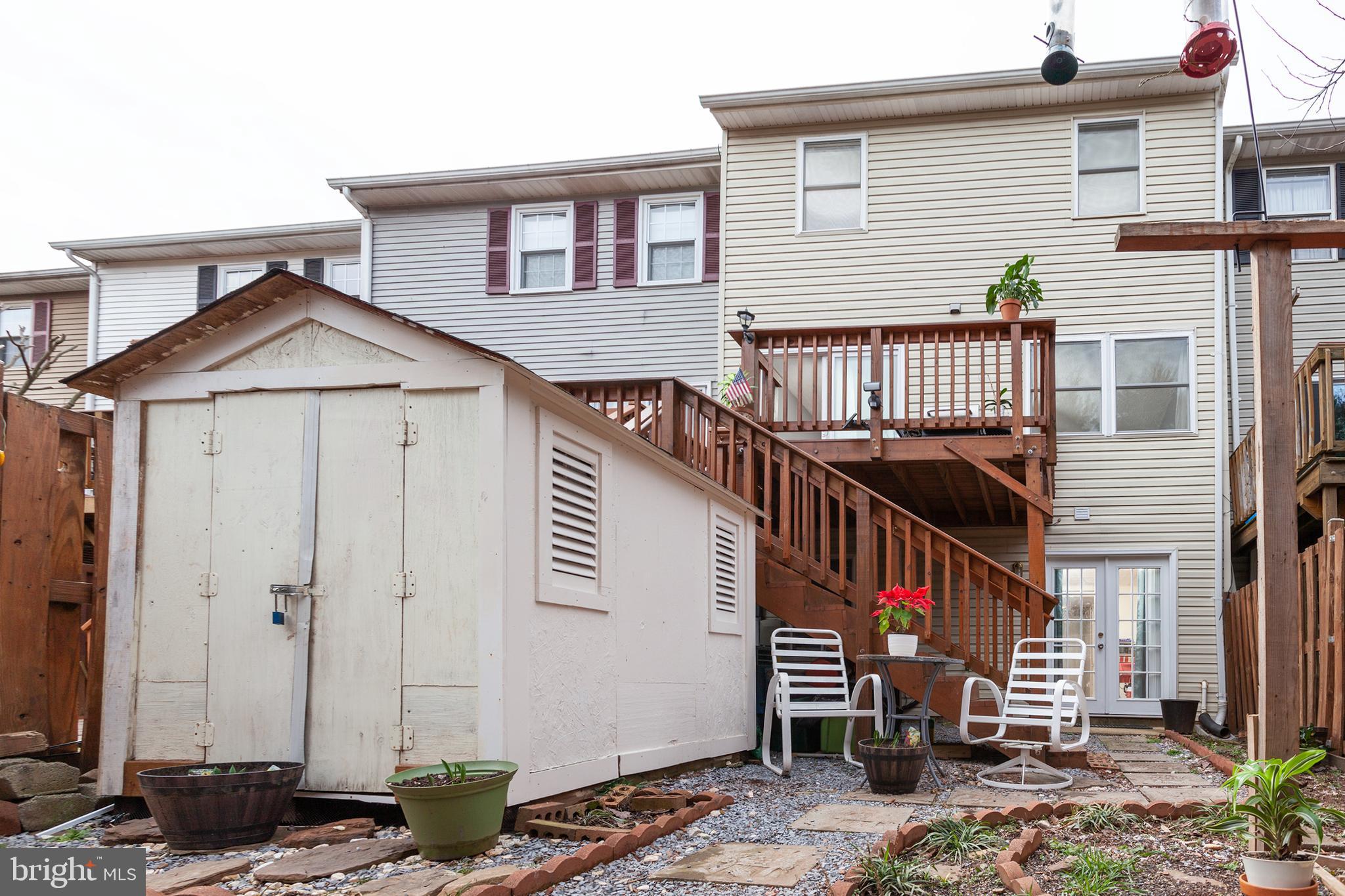 POINT OF WOODS EAST - Residential