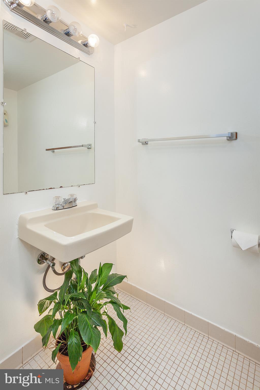 POINT OF WOODS EAST - Residential