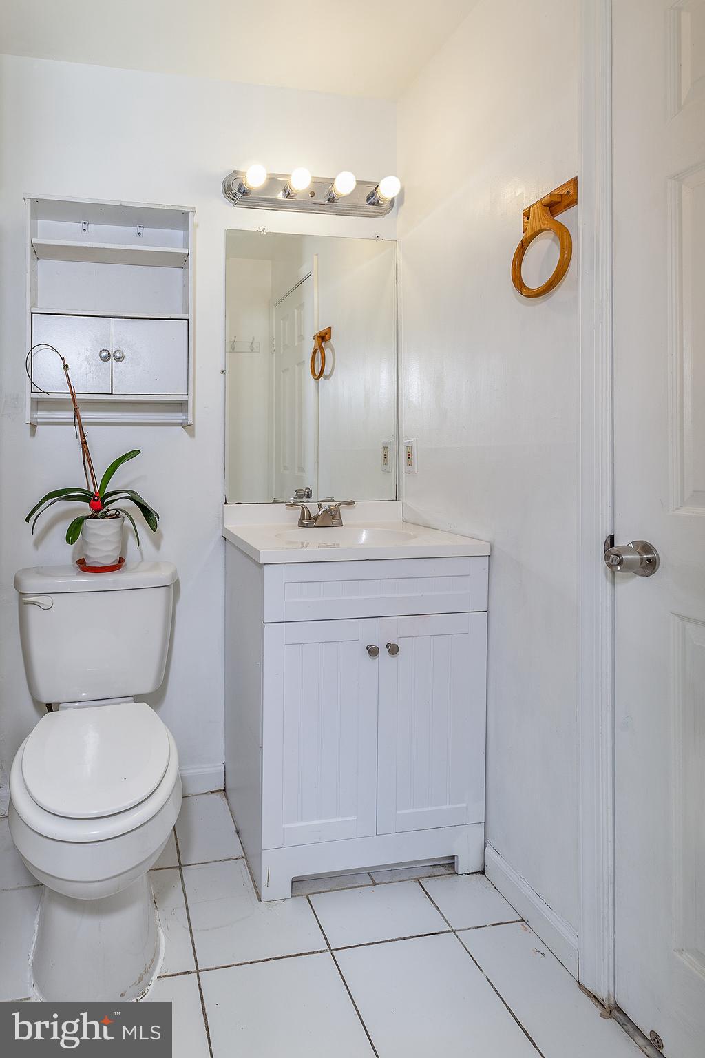 POINT OF WOODS EAST - Residential