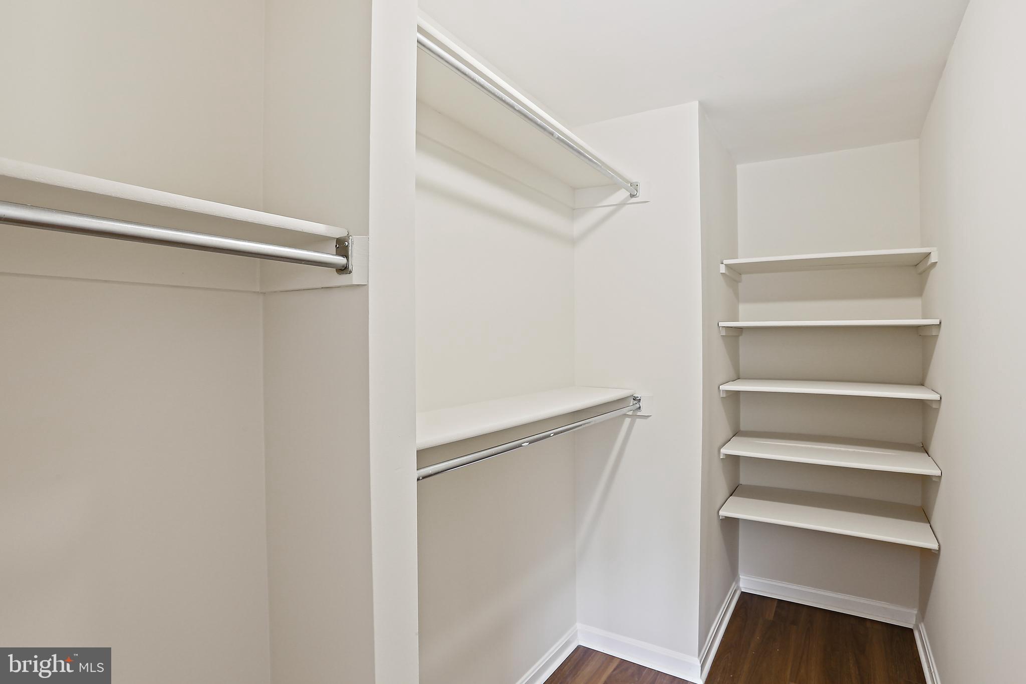 ROCK CREEK MANOR - Residential