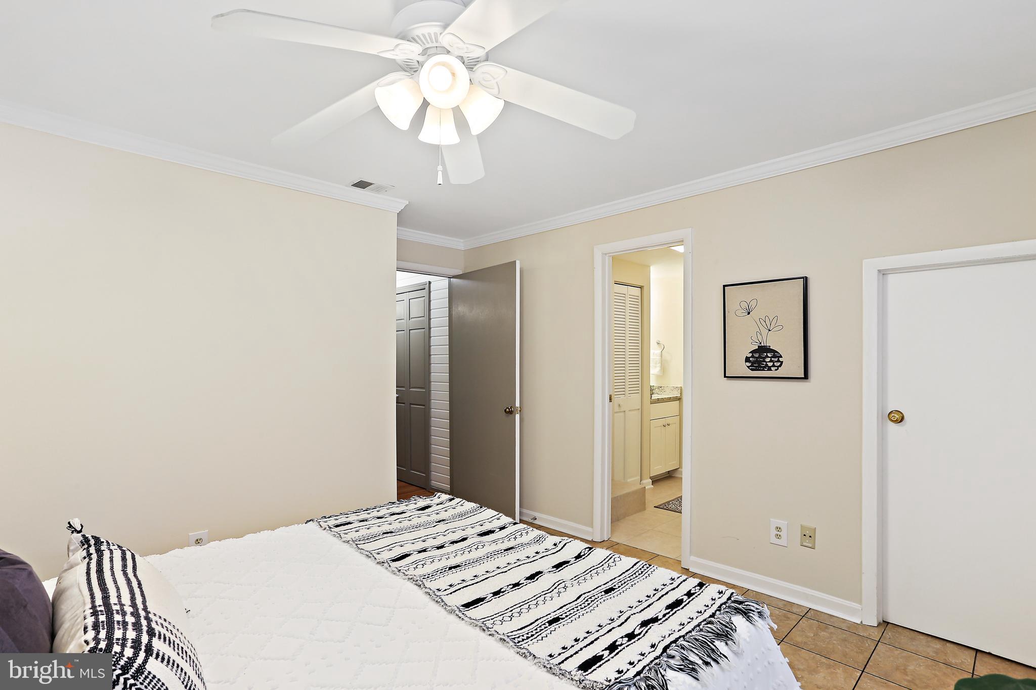 ROCK CREEK MANOR - Residential