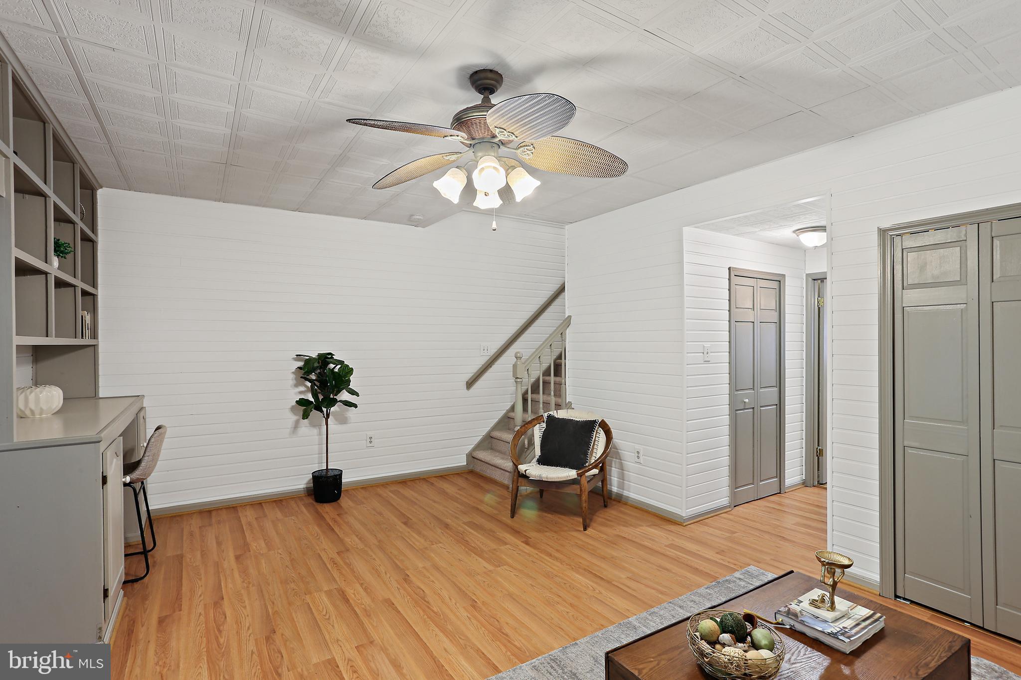 ROCK CREEK MANOR - Residential