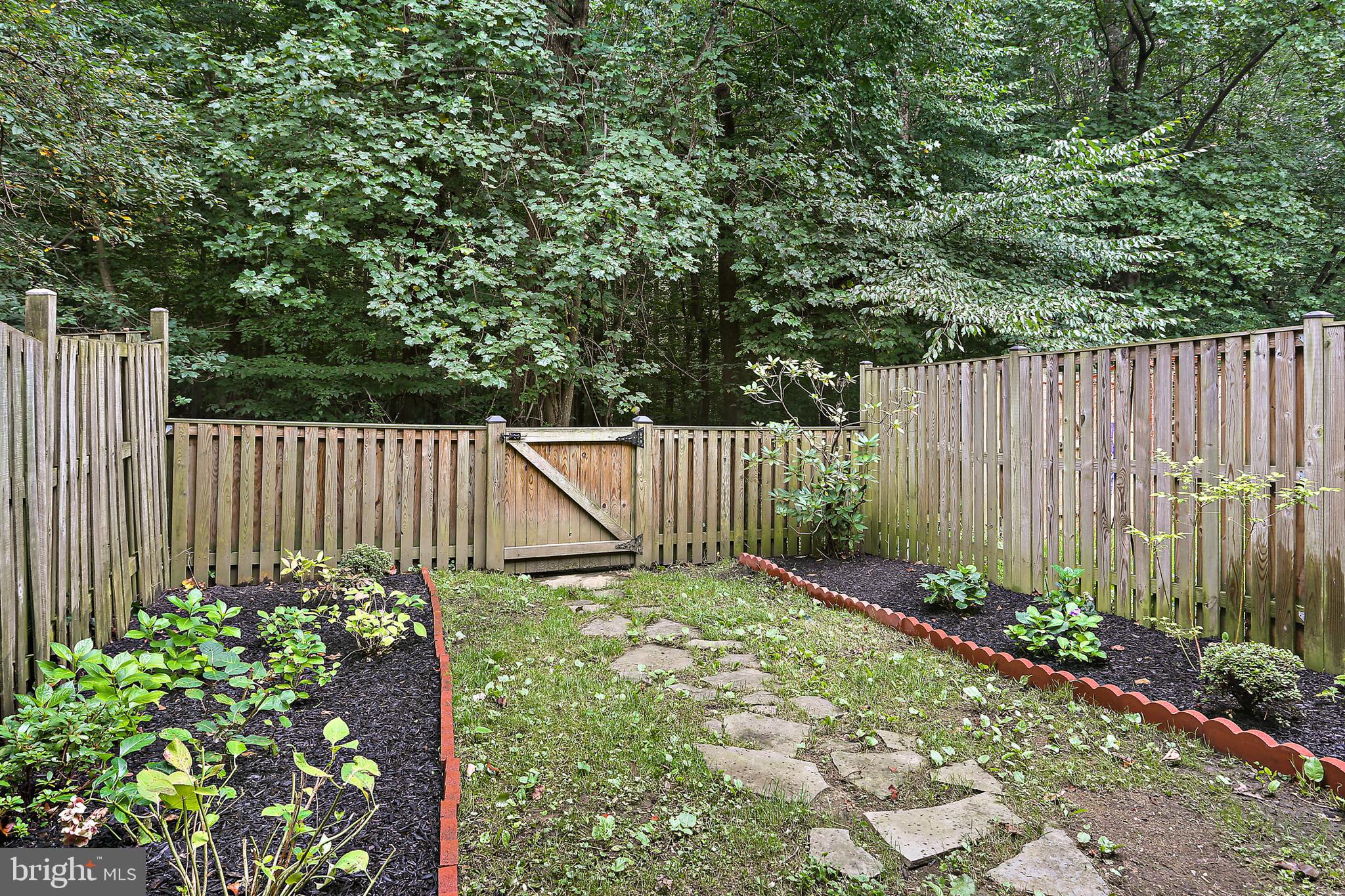 ROCK CREEK MANOR - Residential