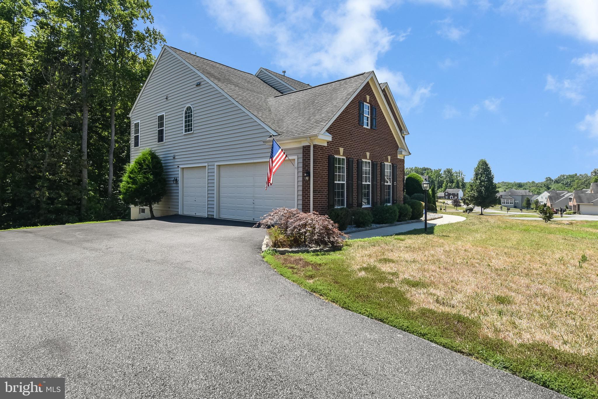 BROAD CREEK ESTATES - Residential