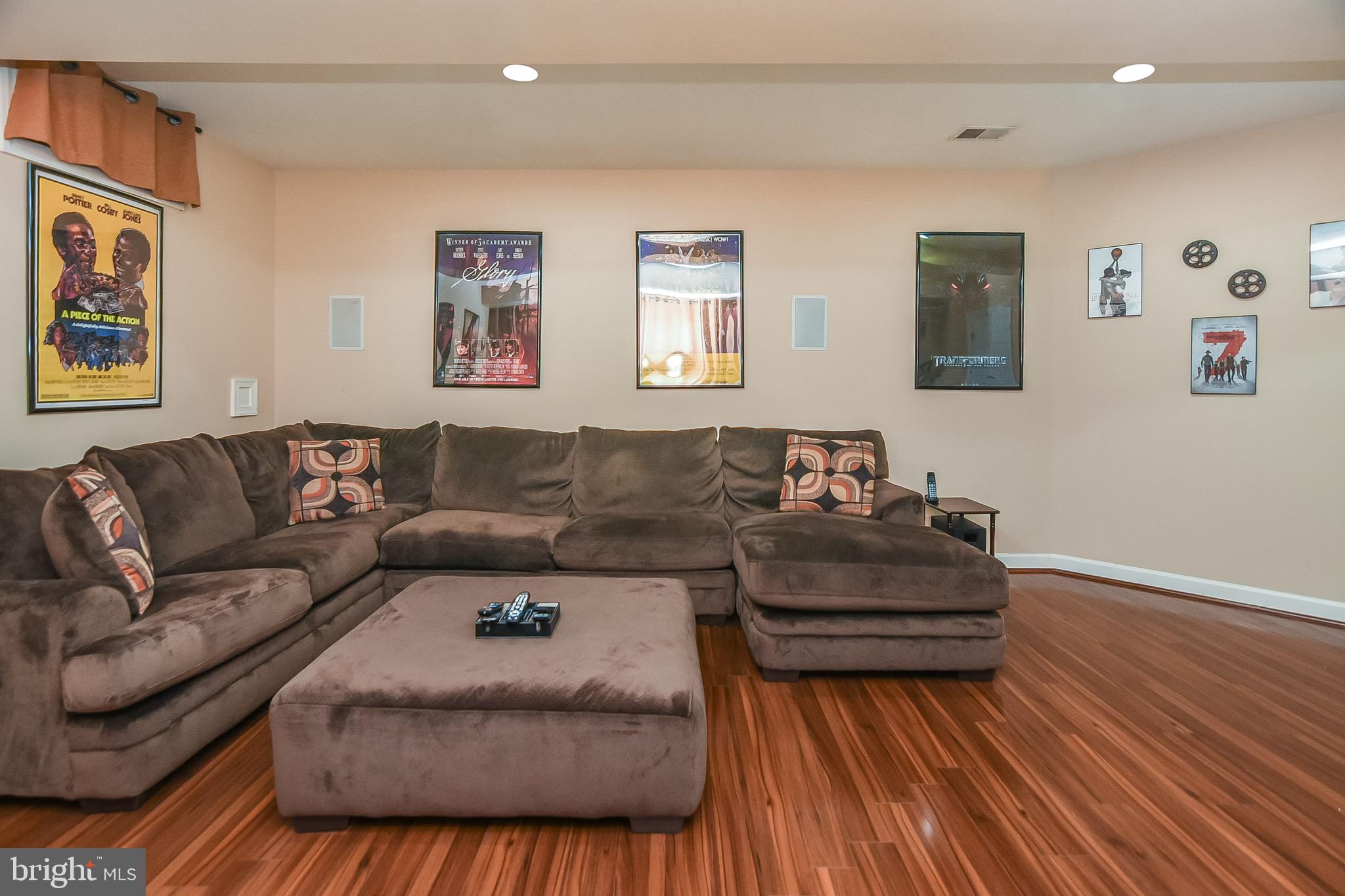 BROAD CREEK ESTATES - Residential