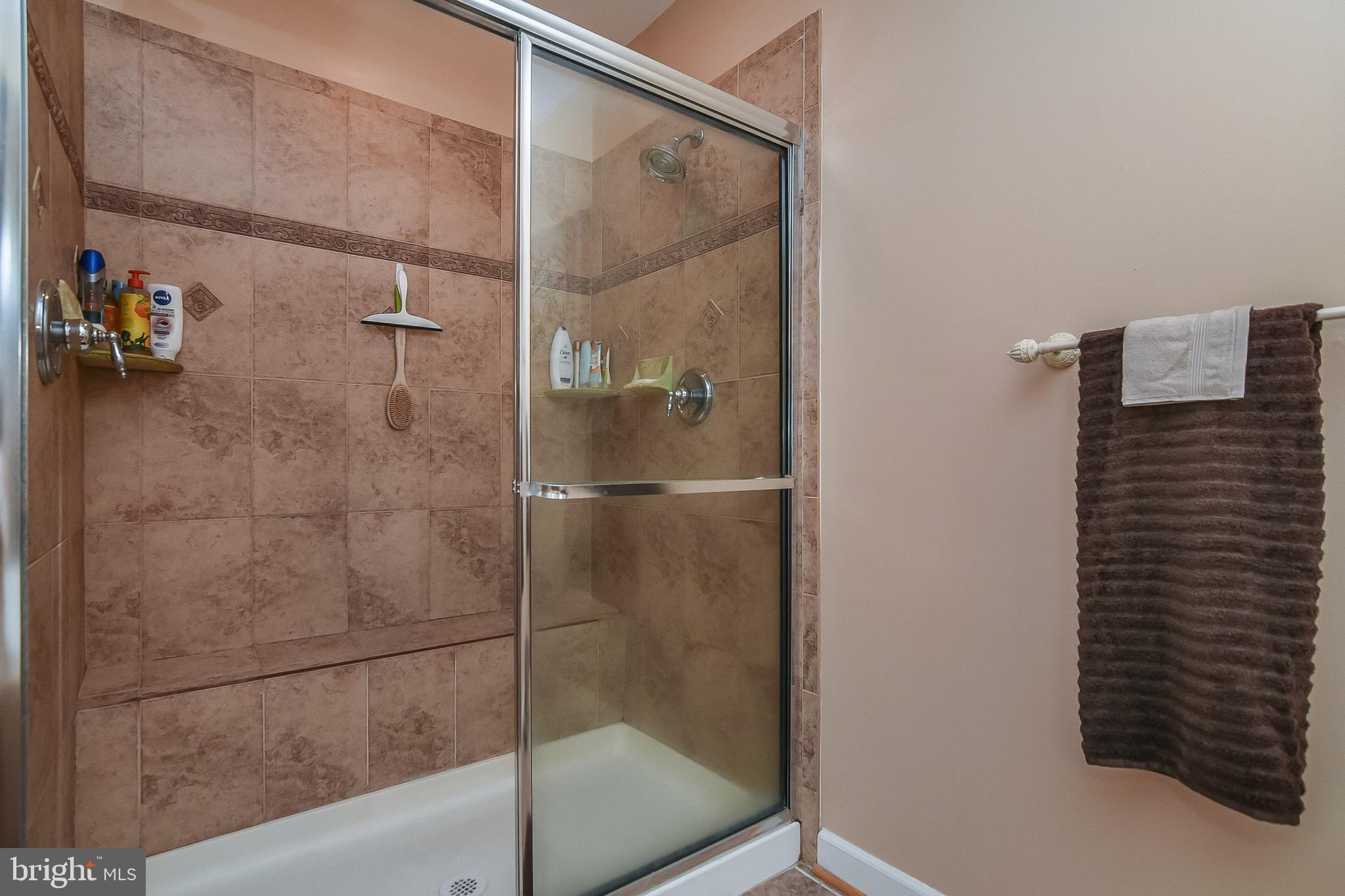 BROAD CREEK ESTATES - Residential