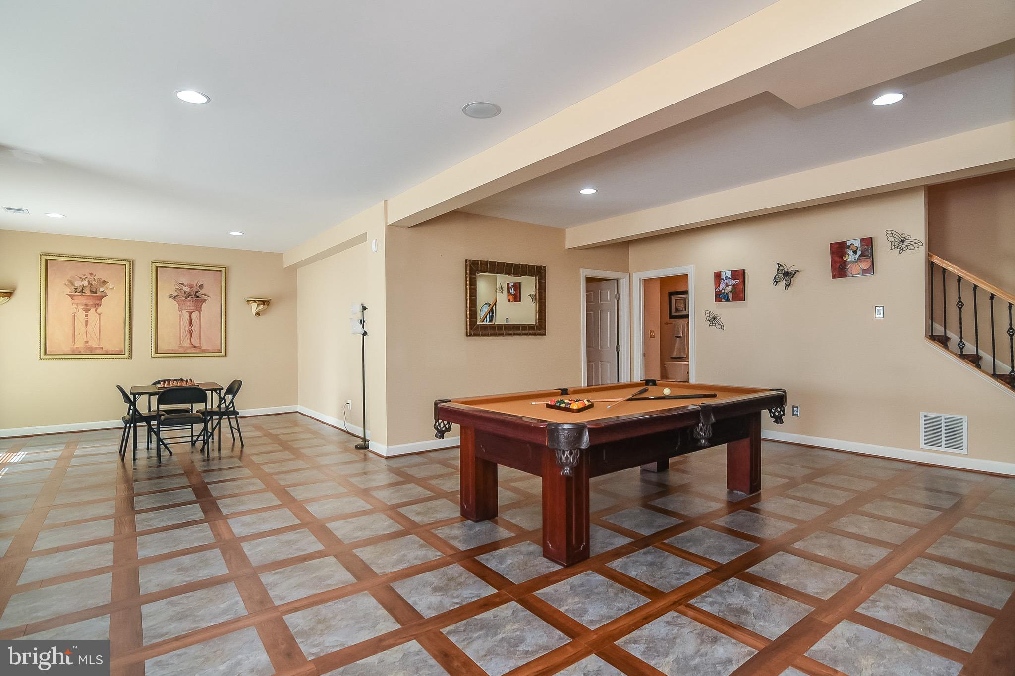 BROAD CREEK ESTATES - Residential