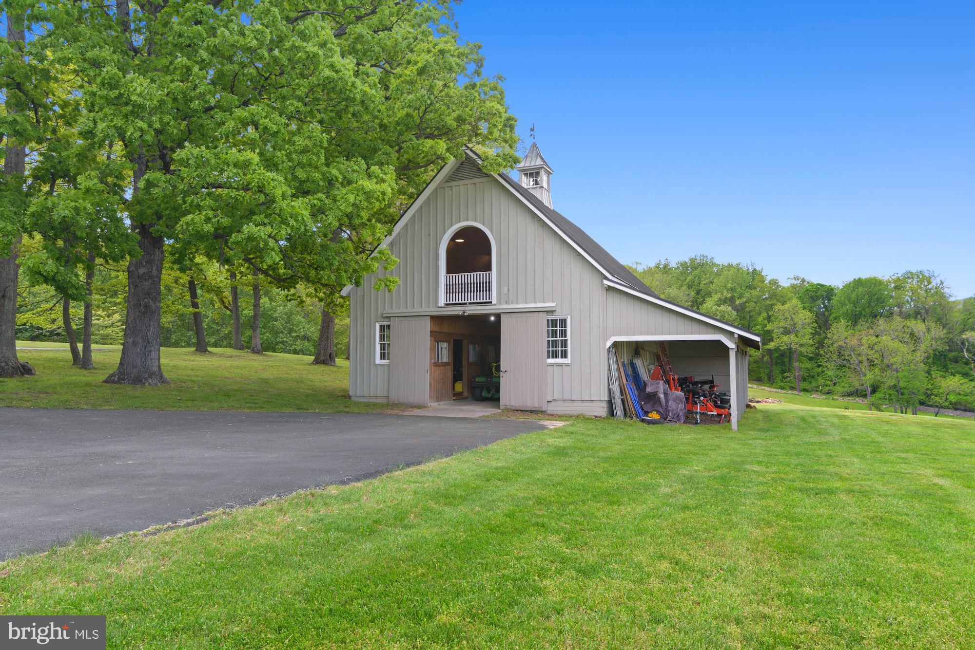 GREYSTONE - Residential