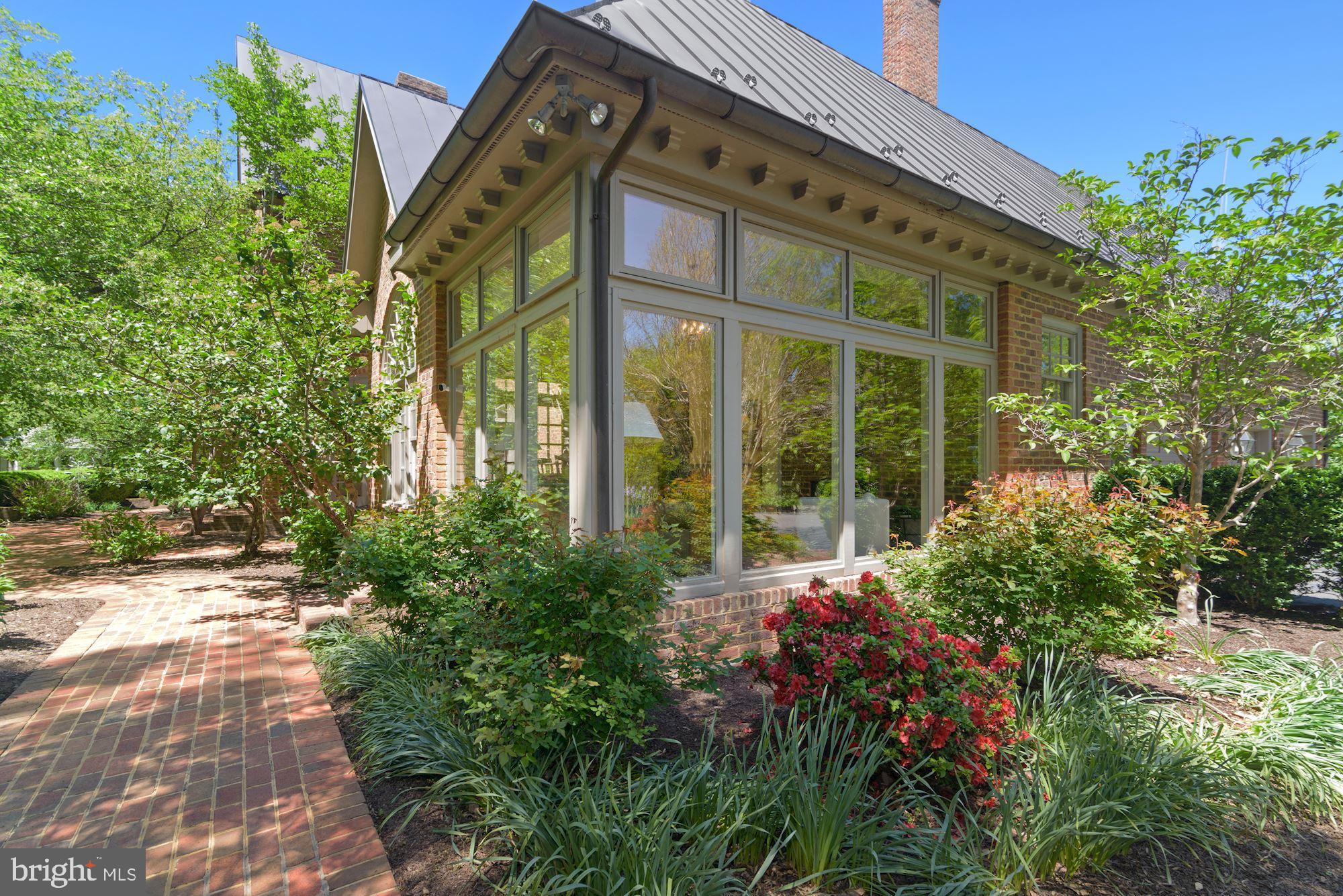 GREYSTONE - Residential