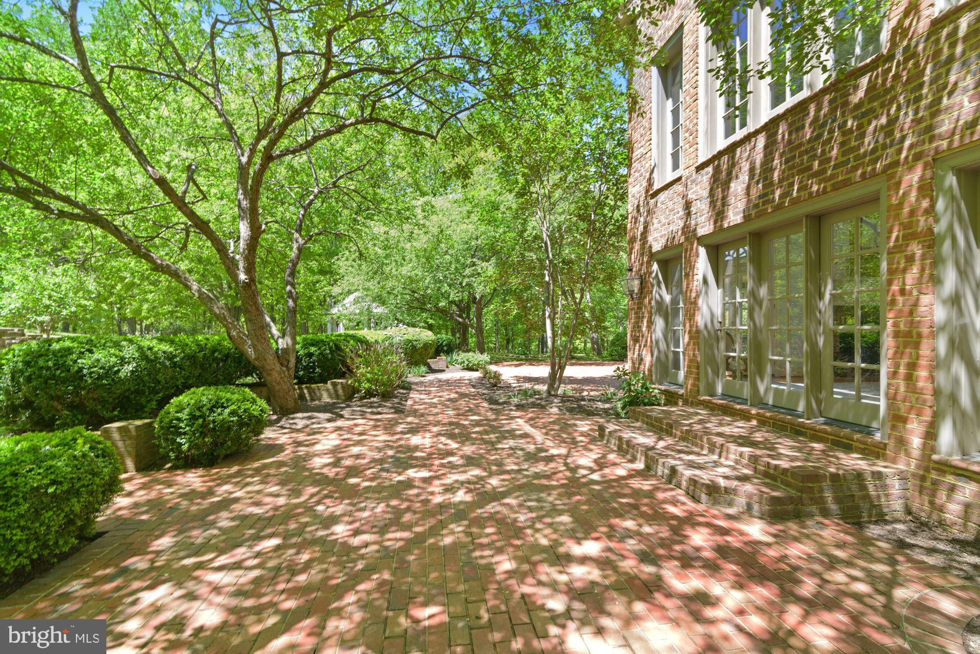 GREYSTONE - Residential