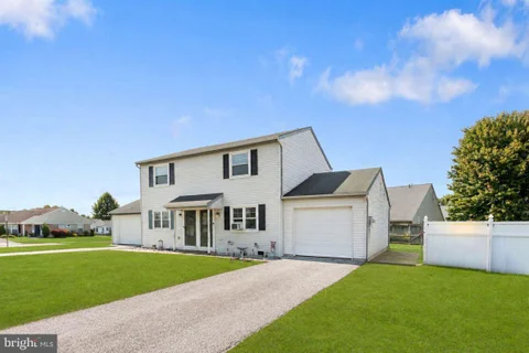 MLS: PAYK2110946