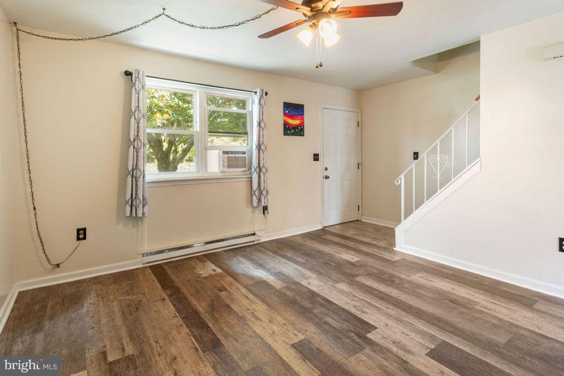 1603 BLUE JAY DRIVE