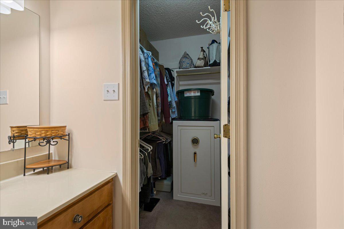 KINGSBROOKE ON THE POTOMAC - Residential