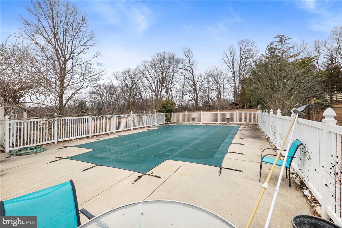 KINGSBROOKE ON THE POTOMAC - Residential