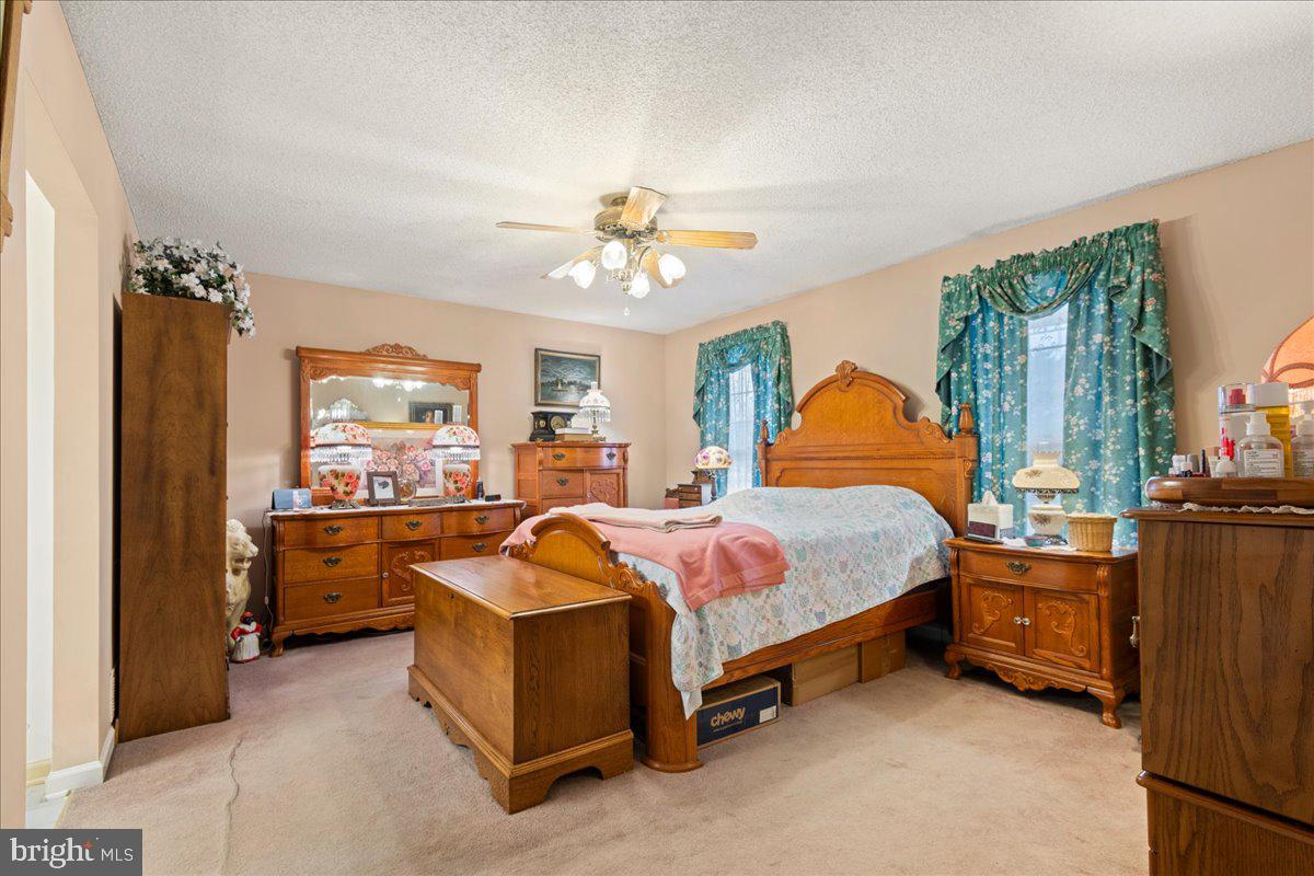 KINGSBROOKE ON THE POTOMAC - Residential