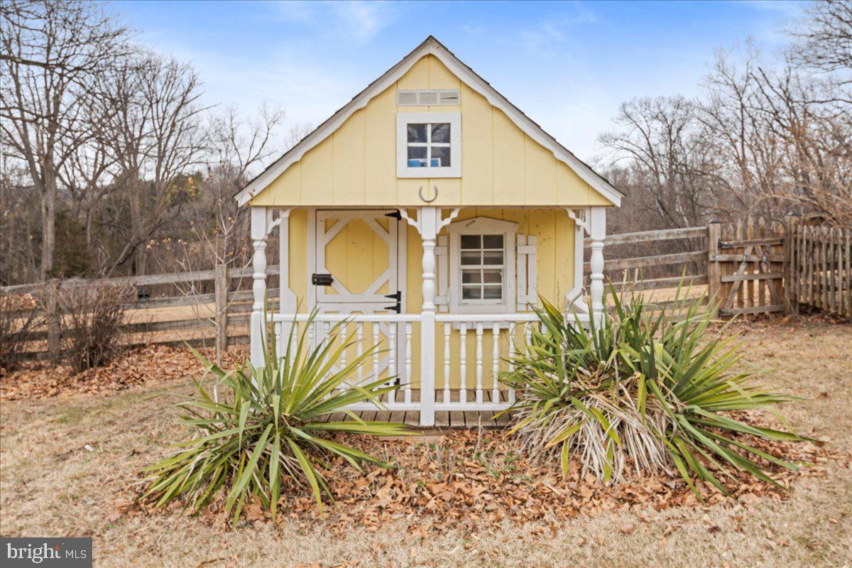 KINGSBROOKE ON THE POTOMAC - Residential