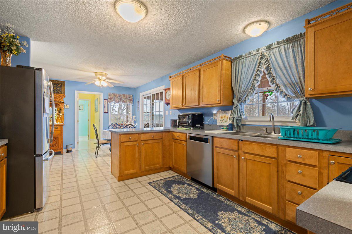 KINGSBROOKE ON THE POTOMAC - Residential