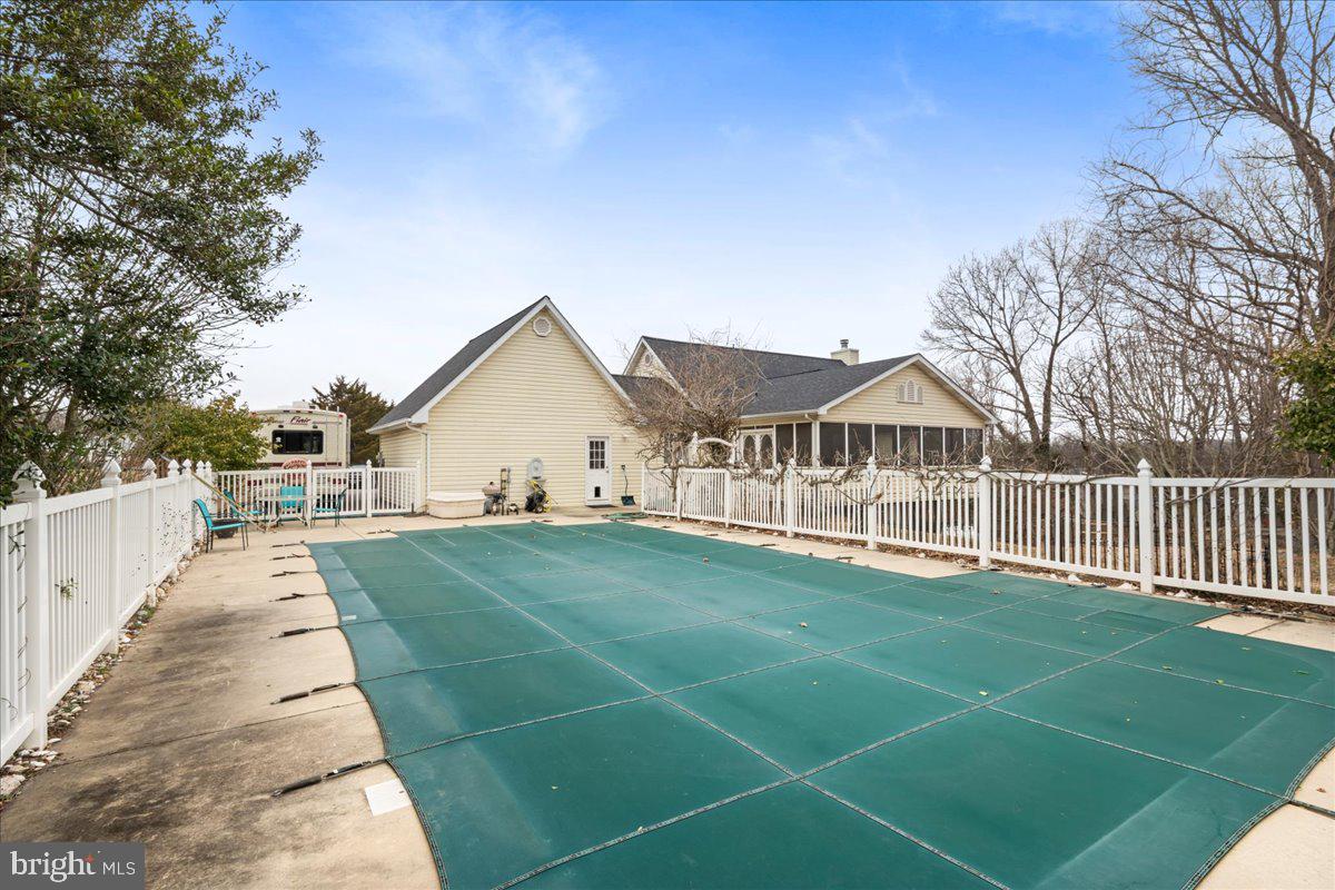 KINGSBROOKE ON THE POTOMAC - Residential