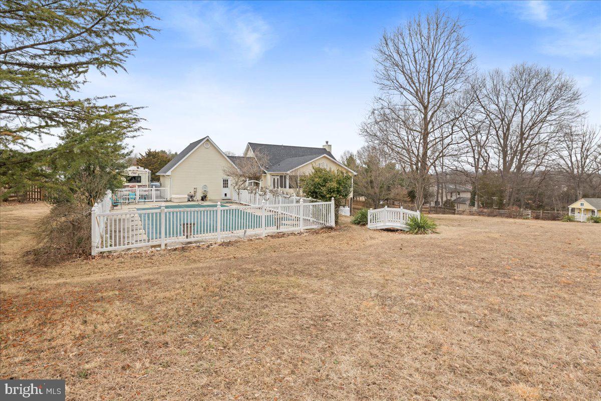 KINGSBROOKE ON THE POTOMAC - Residential