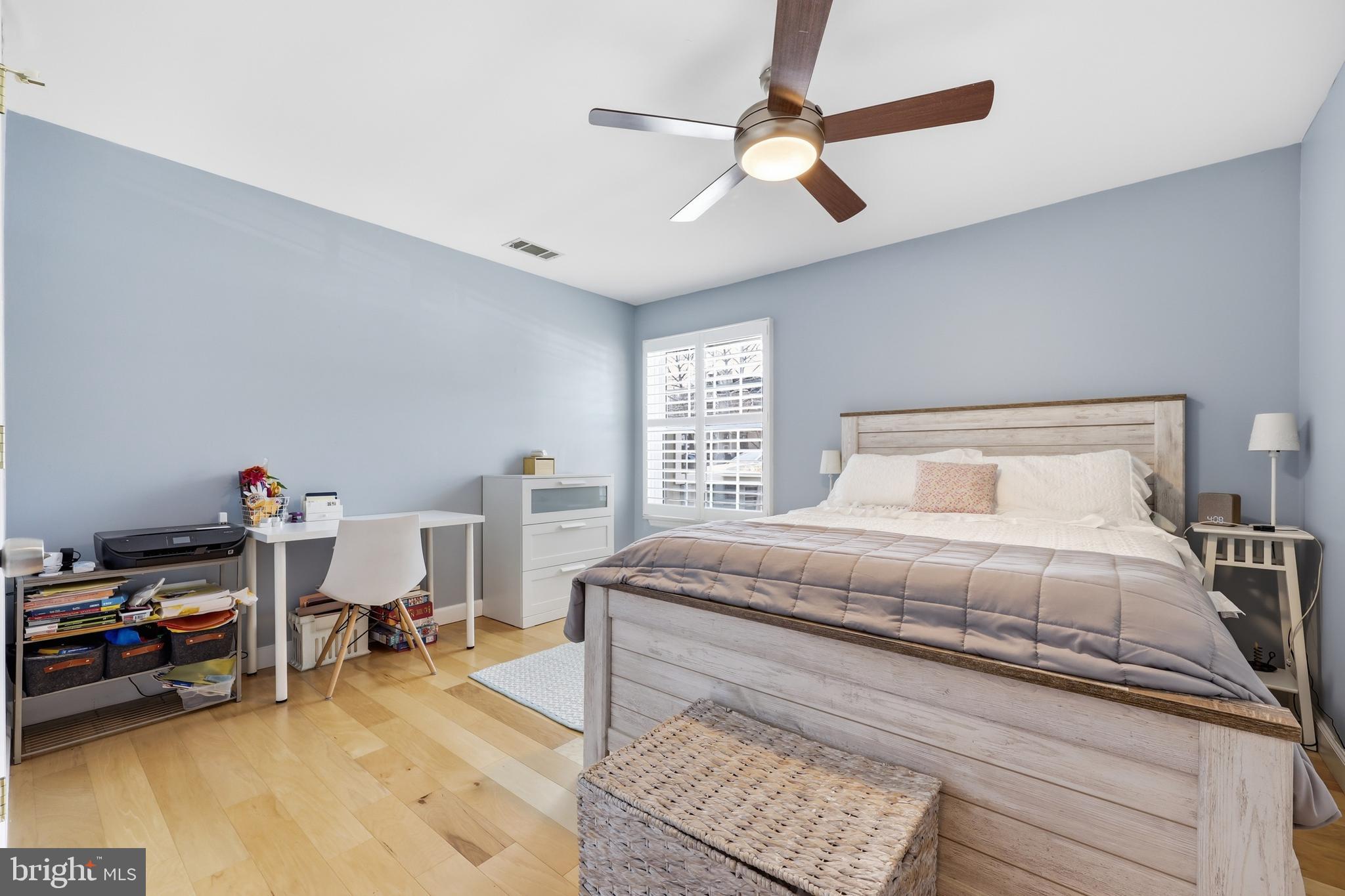 THE GABLES ON TUCKERMAN - Residential