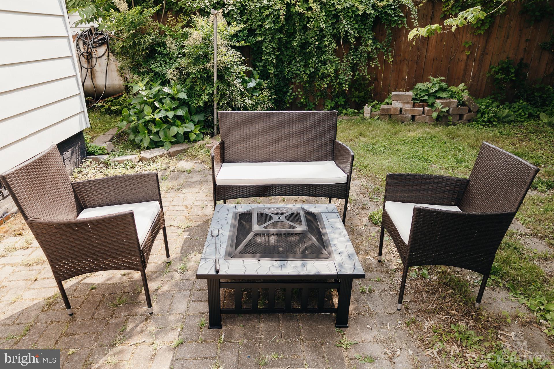 WEST END - Residential