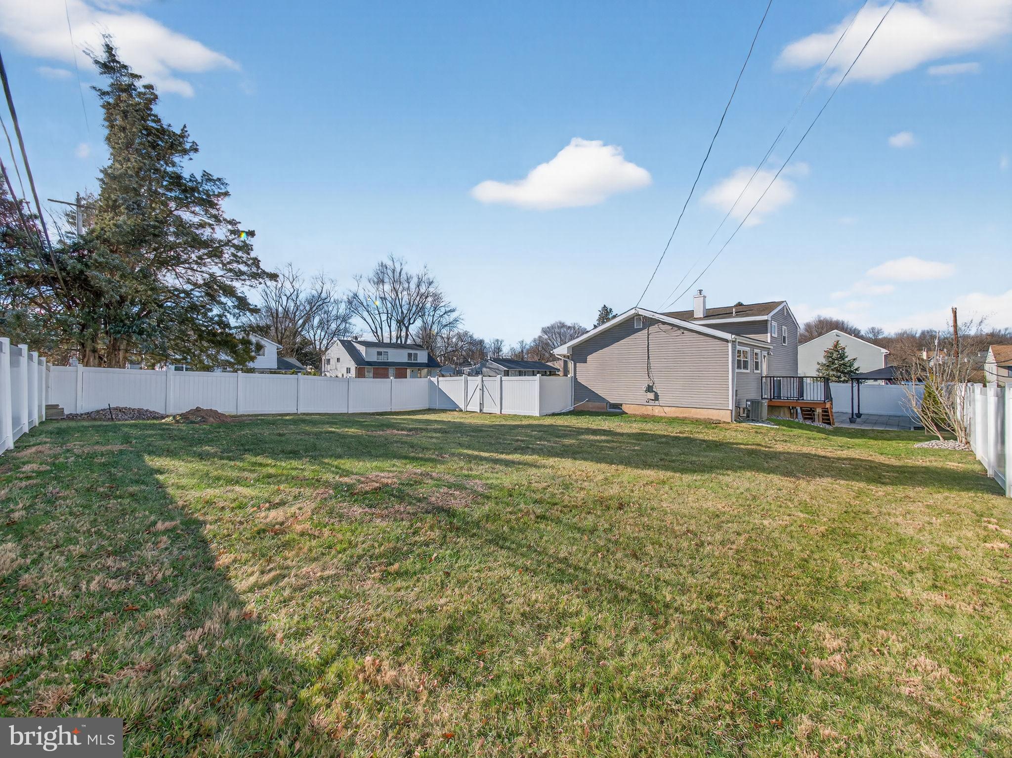 DELMONT MANOR - Residential Lease