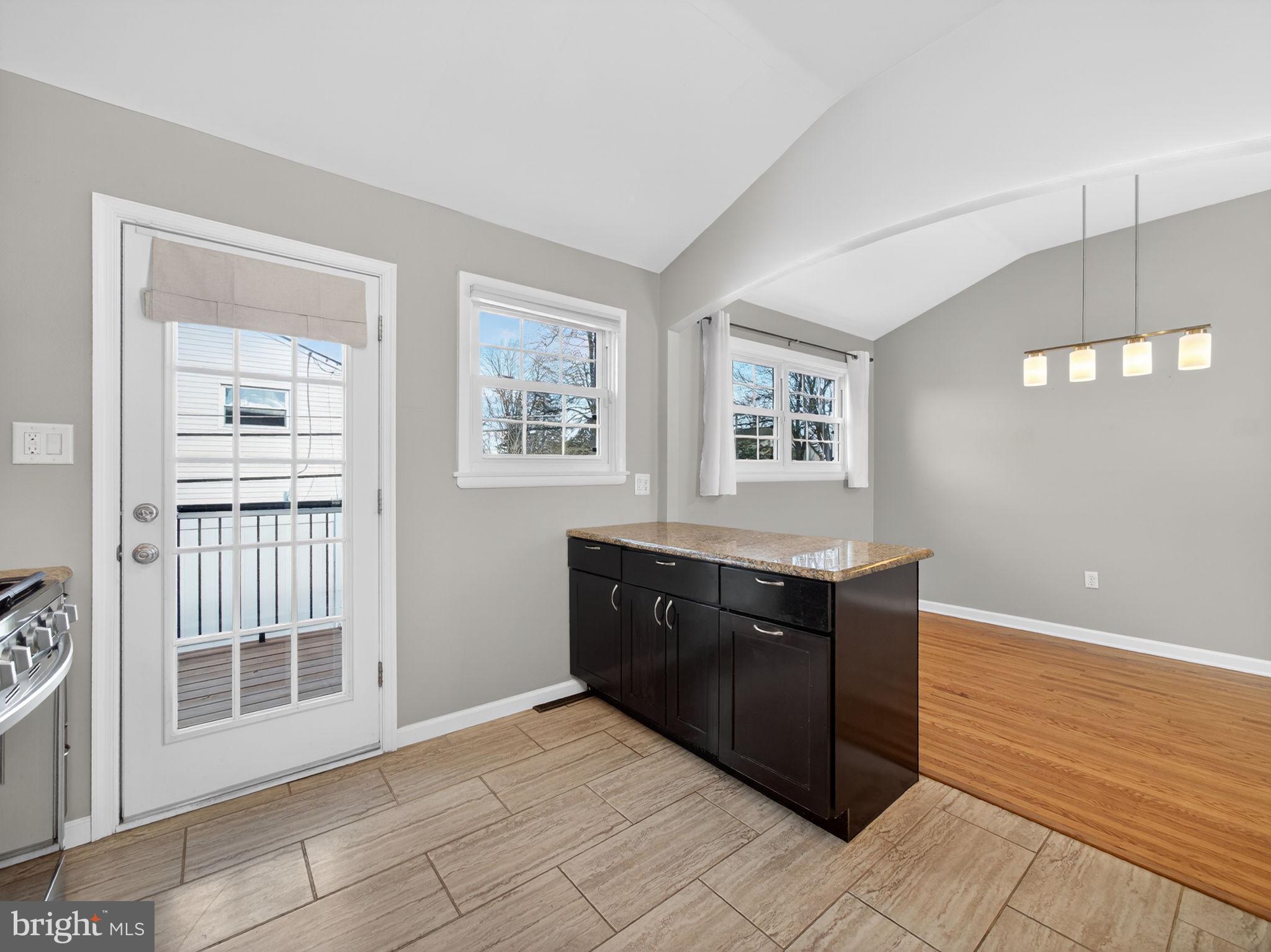 DELMONT MANOR - Residential Lease