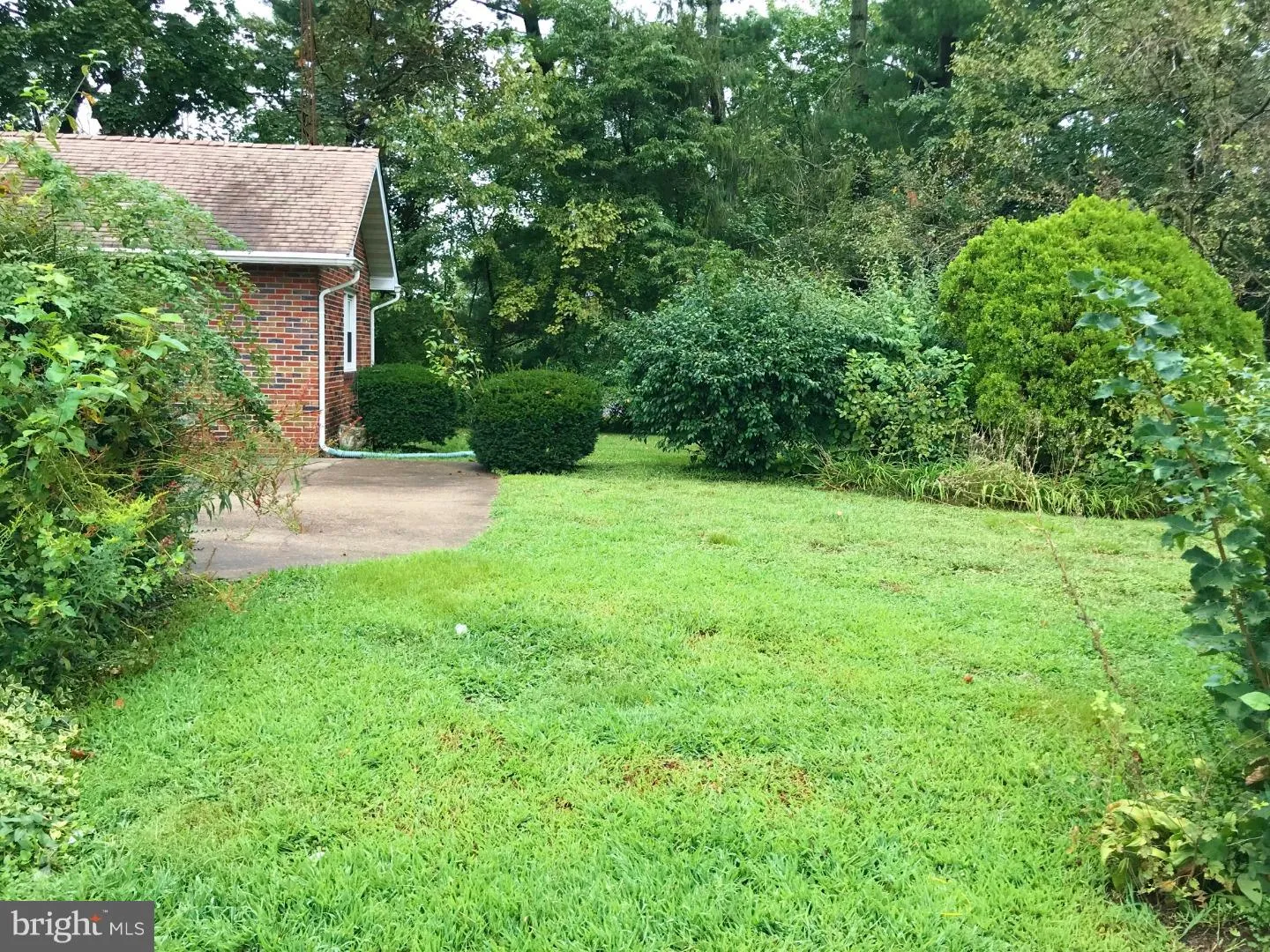 Mount Holly, New Jersey 08060, United States, 3 Bedrooms Bedrooms, ,2 BathroomsBathrooms,Residential,Pending,78493