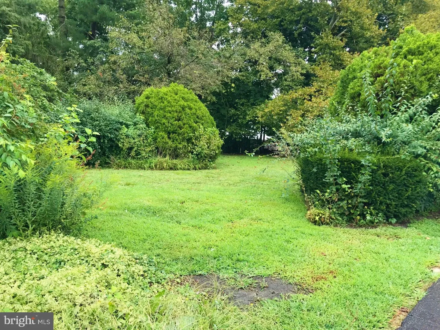 Mount Holly, New Jersey 08060, United States, 3 Bedrooms Bedrooms, ,2 BathroomsBathrooms,Residential,Pending,78493