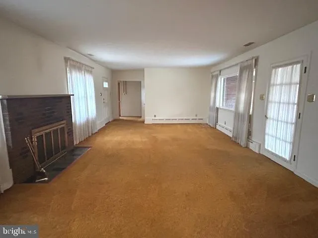 Mount Holly, New Jersey 08060, United States, 3 Bedrooms Bedrooms, ,2 BathroomsBathrooms,Residential,Pending,78493