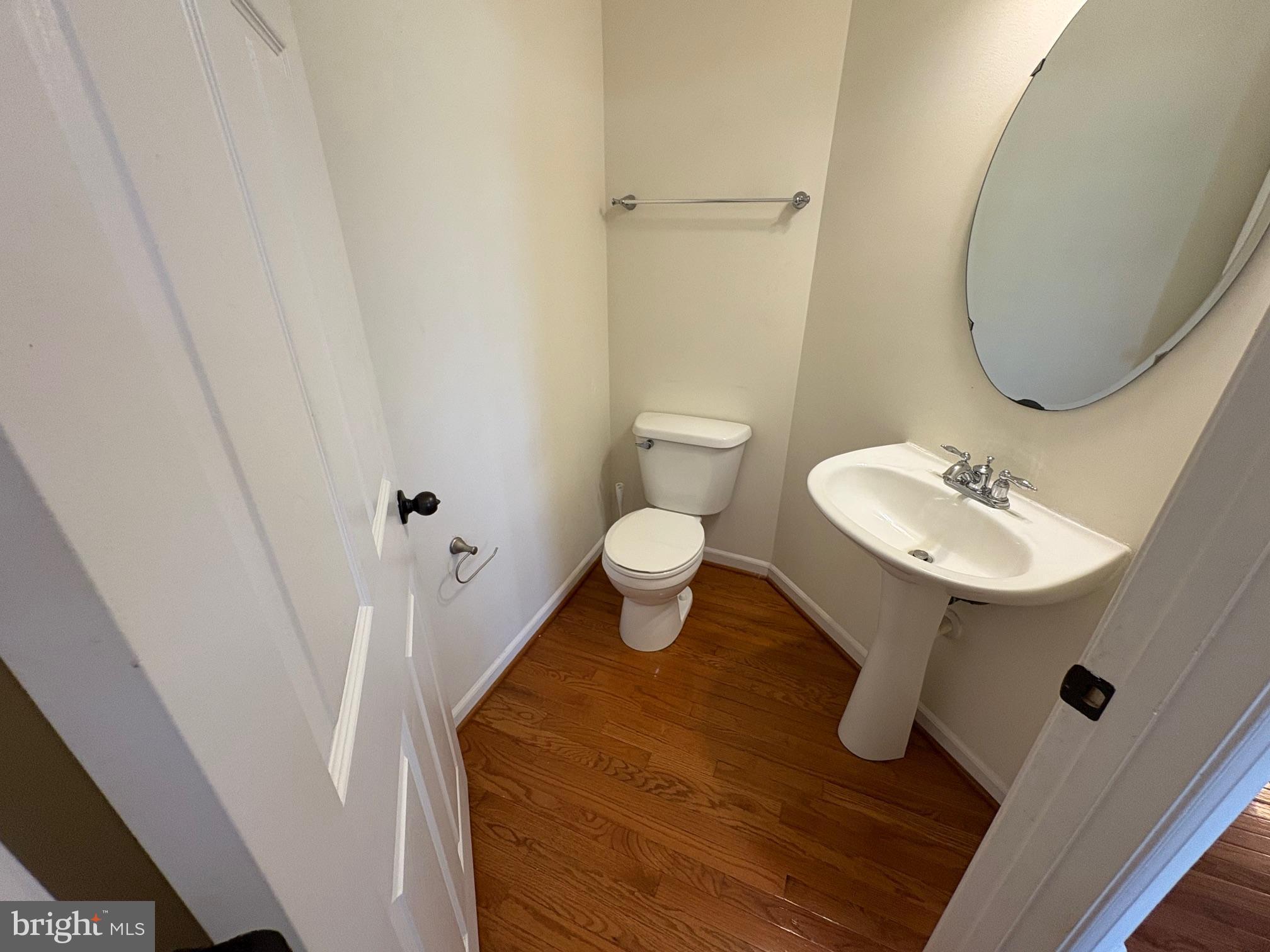 DIXON SQUARE - Residential