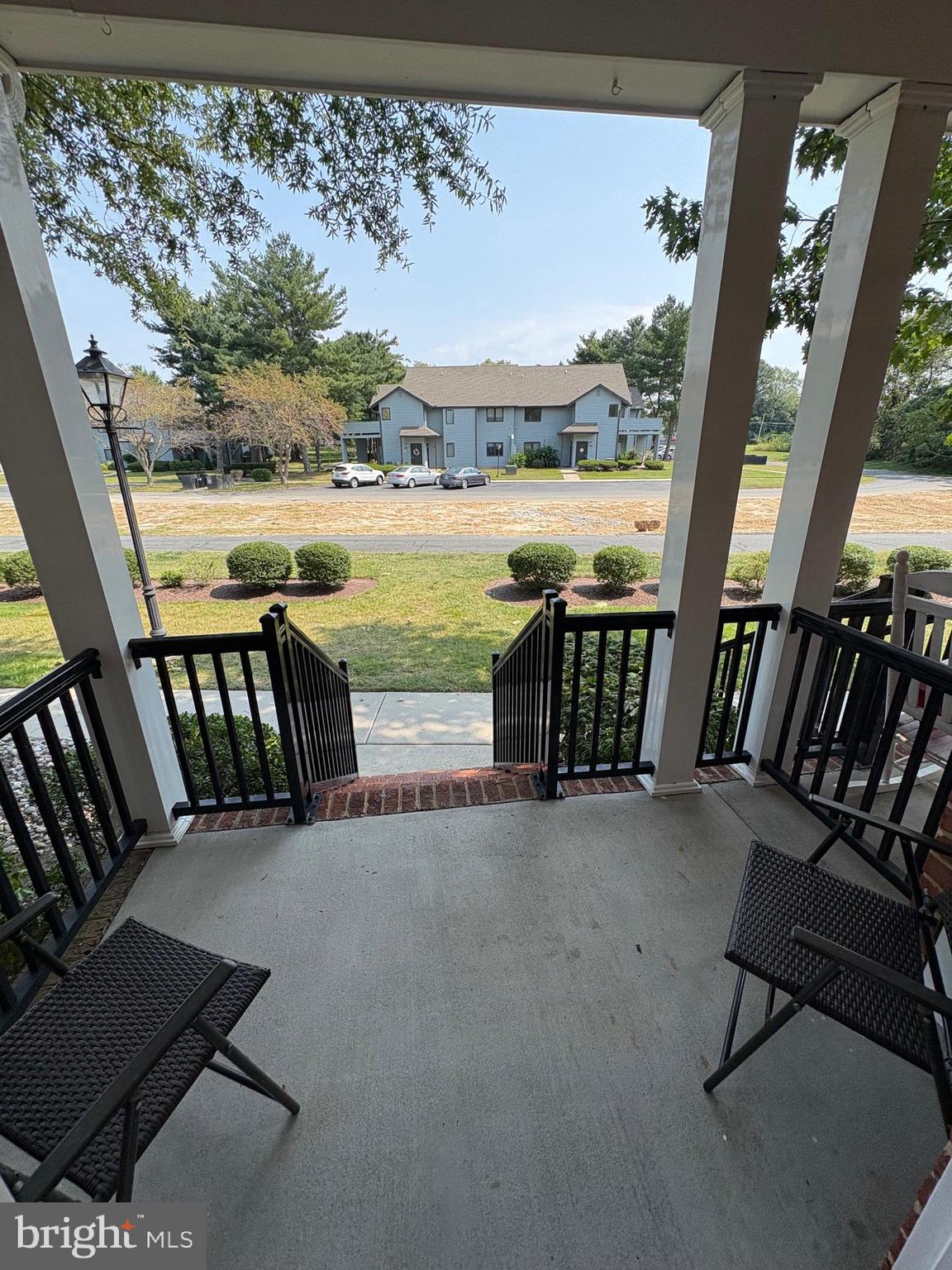 DIXON SQUARE - Residential