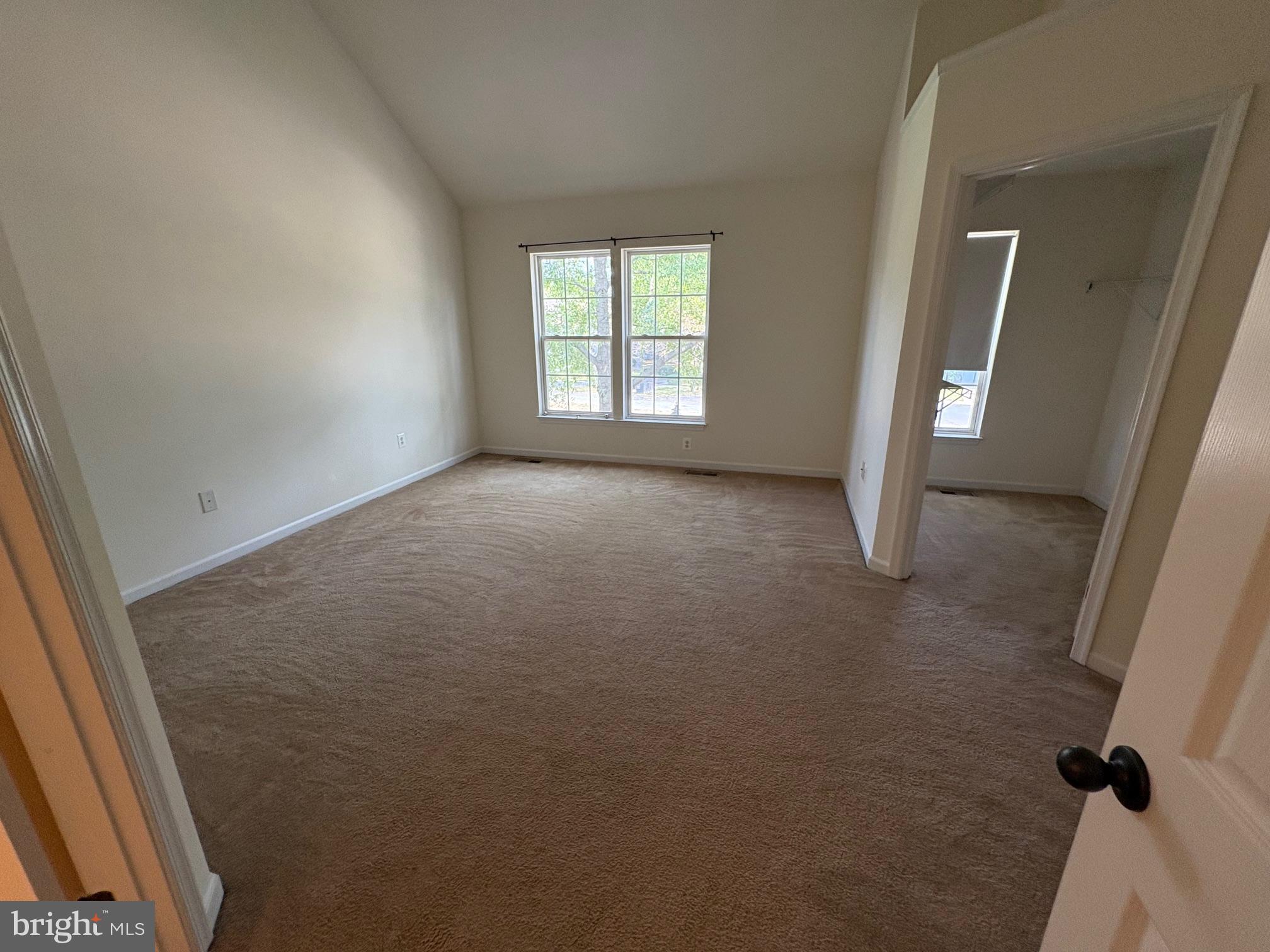 DIXON SQUARE - Residential