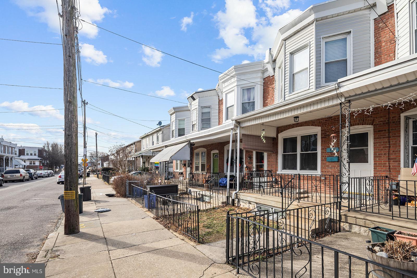 ROXBOROUGH - Residential Lease