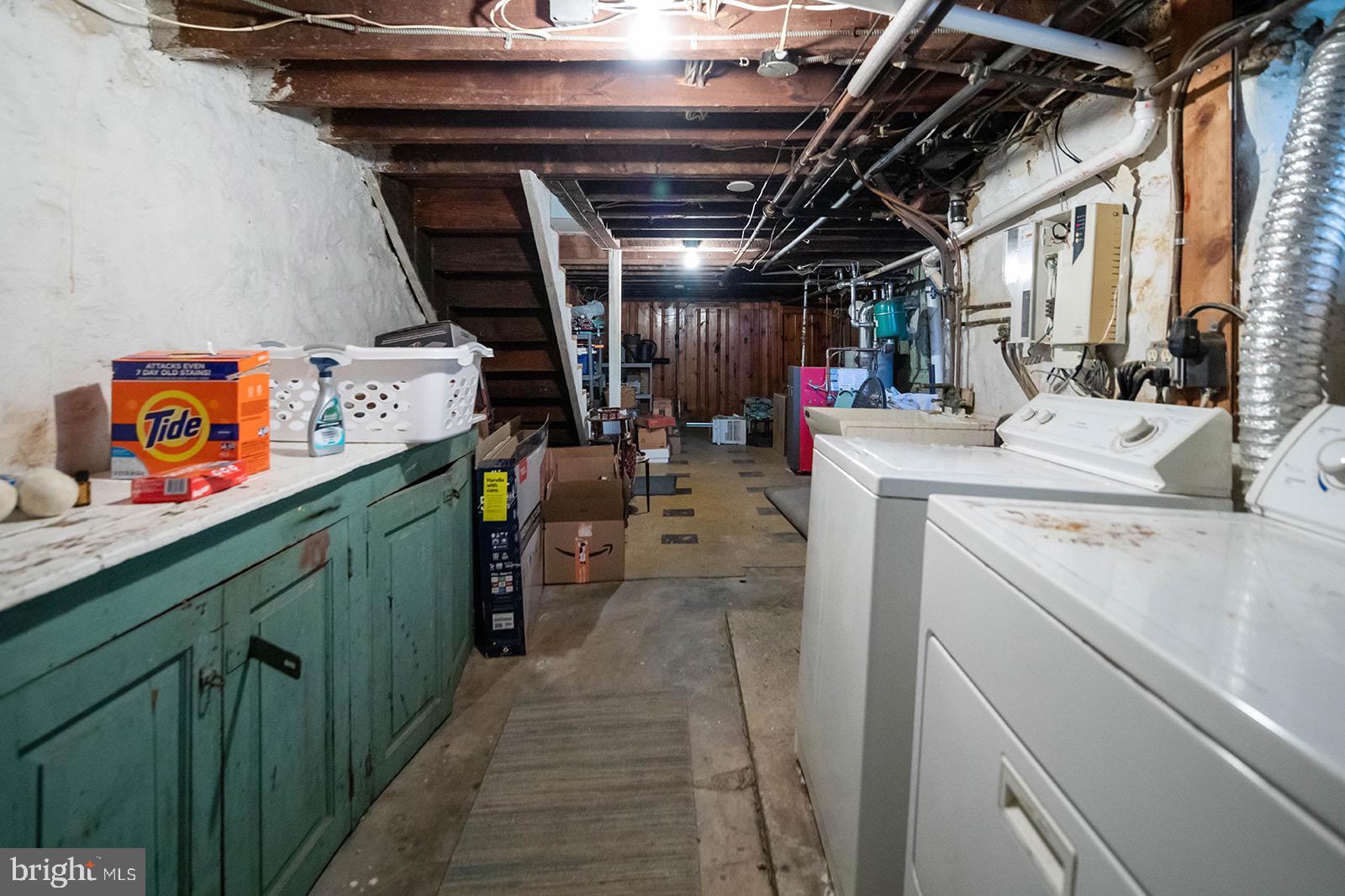 ROXBOROUGH - Residential Lease