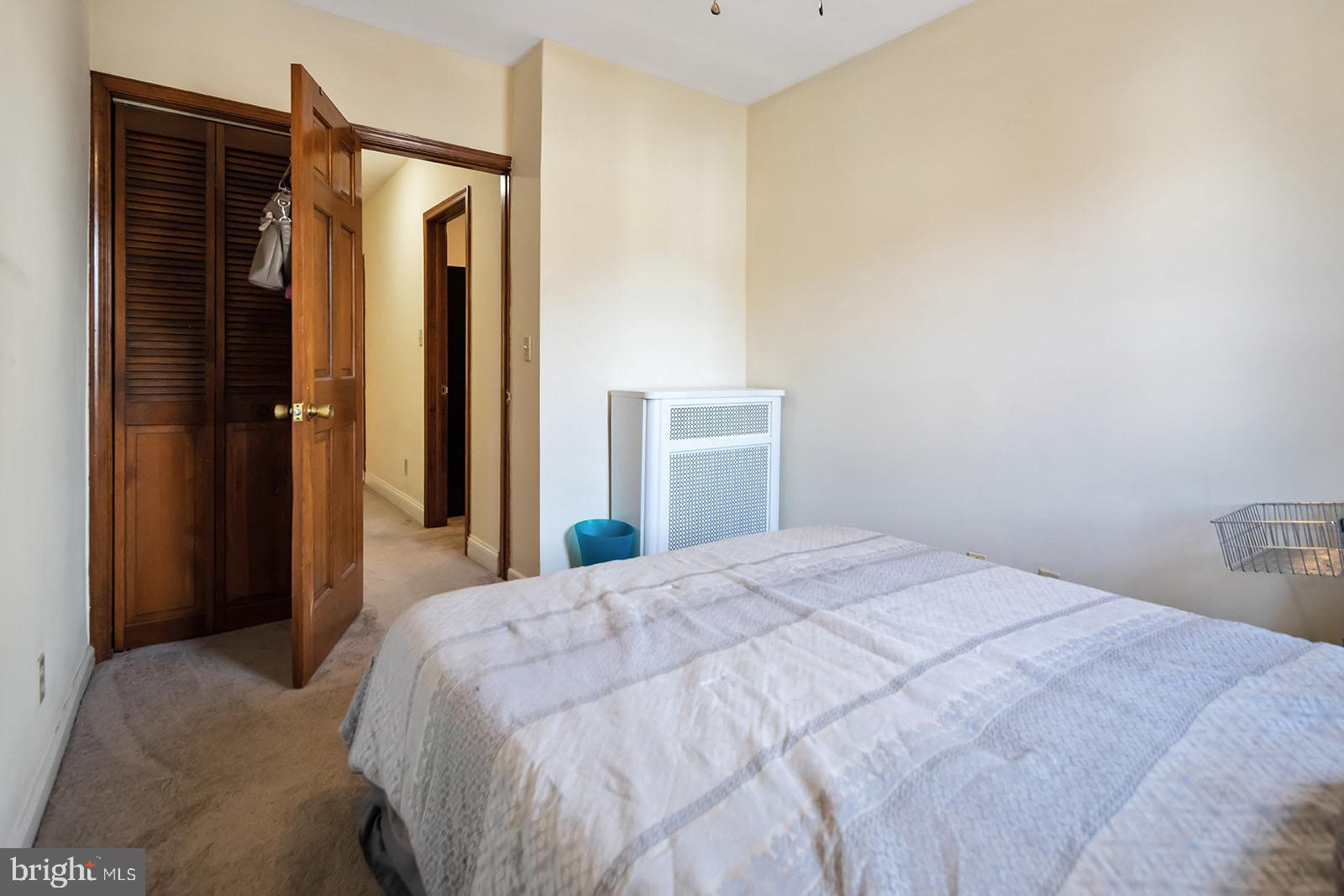 ROXBOROUGH - Residential Lease