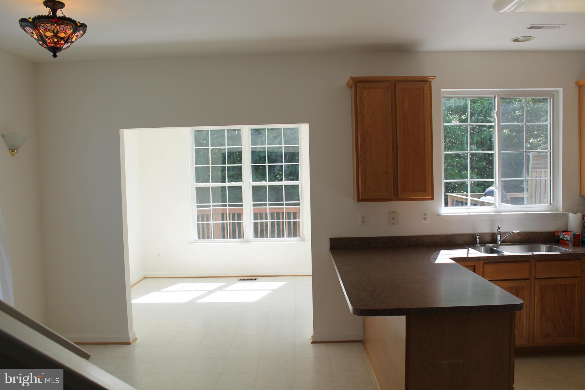 HOLLY WOODS - Residential