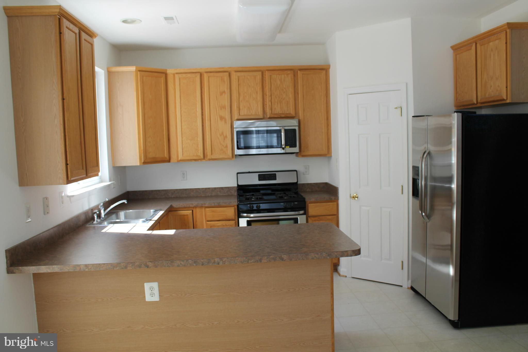 HOLLY WOODS - Residential