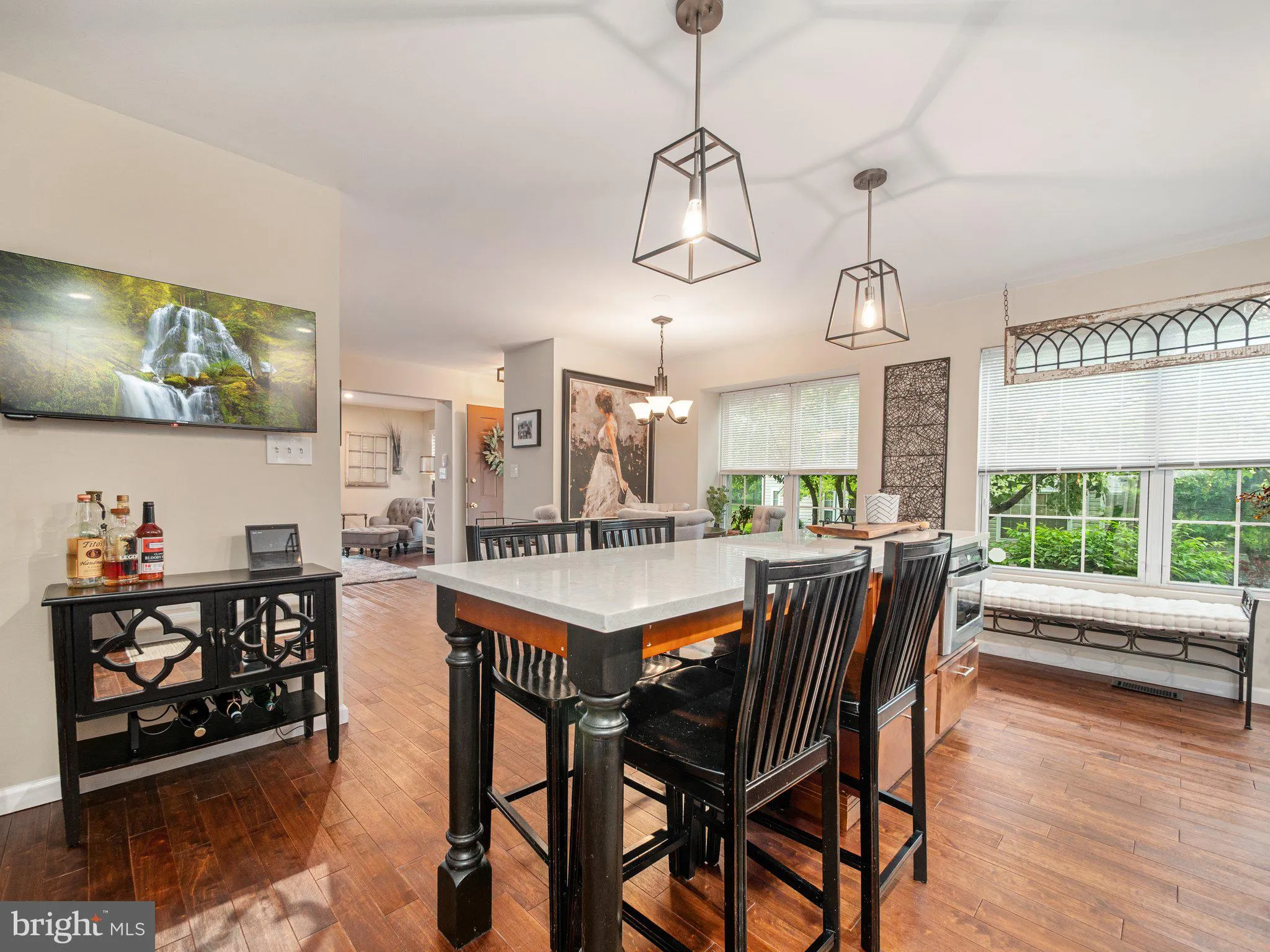 Morrisville, Pennsylvania 19067, United States, 2 Bedrooms Bedrooms, ,2 BathroomsBathrooms,Residential,Contingent,129507