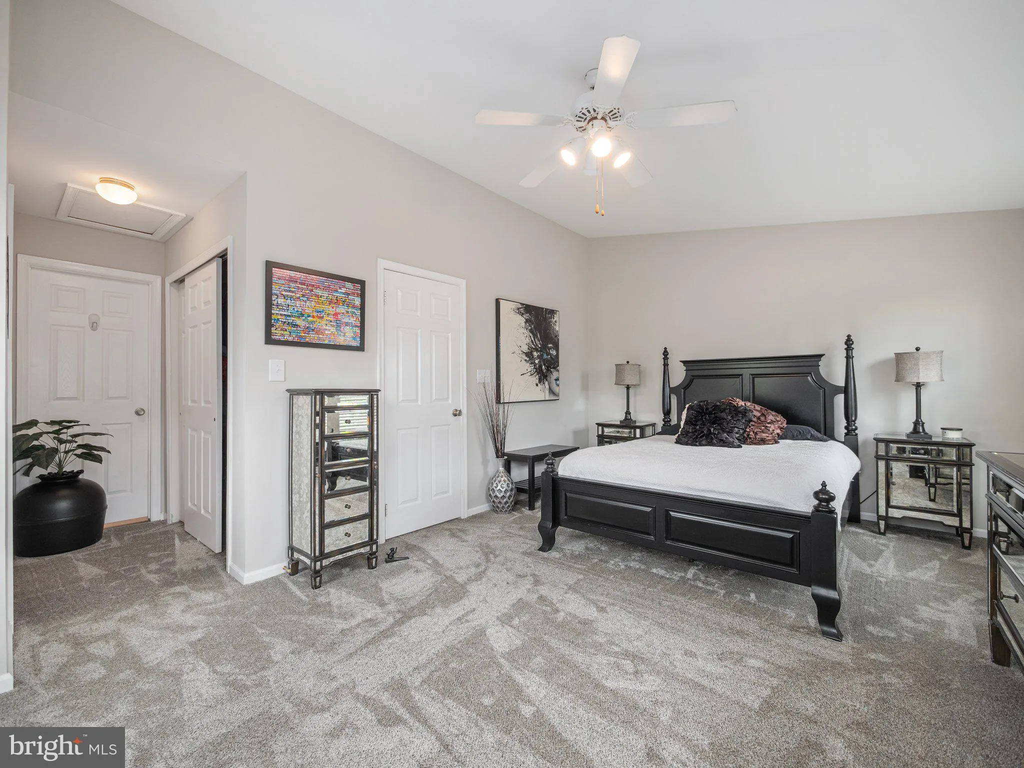 Morrisville, Pennsylvania 19067, United States, 2 Bedrooms Bedrooms, ,2 BathroomsBathrooms,Residential,Contingent,129507