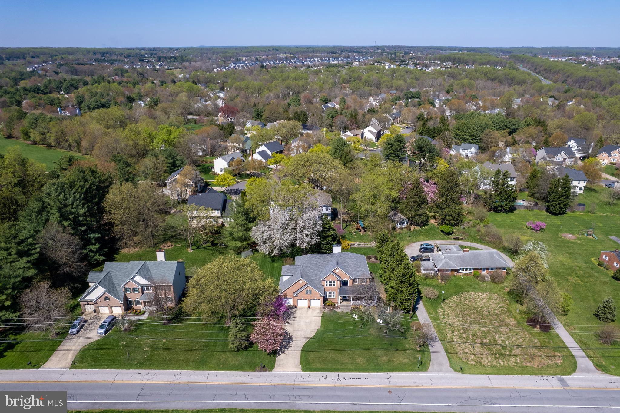 RIVER HILL - Residential